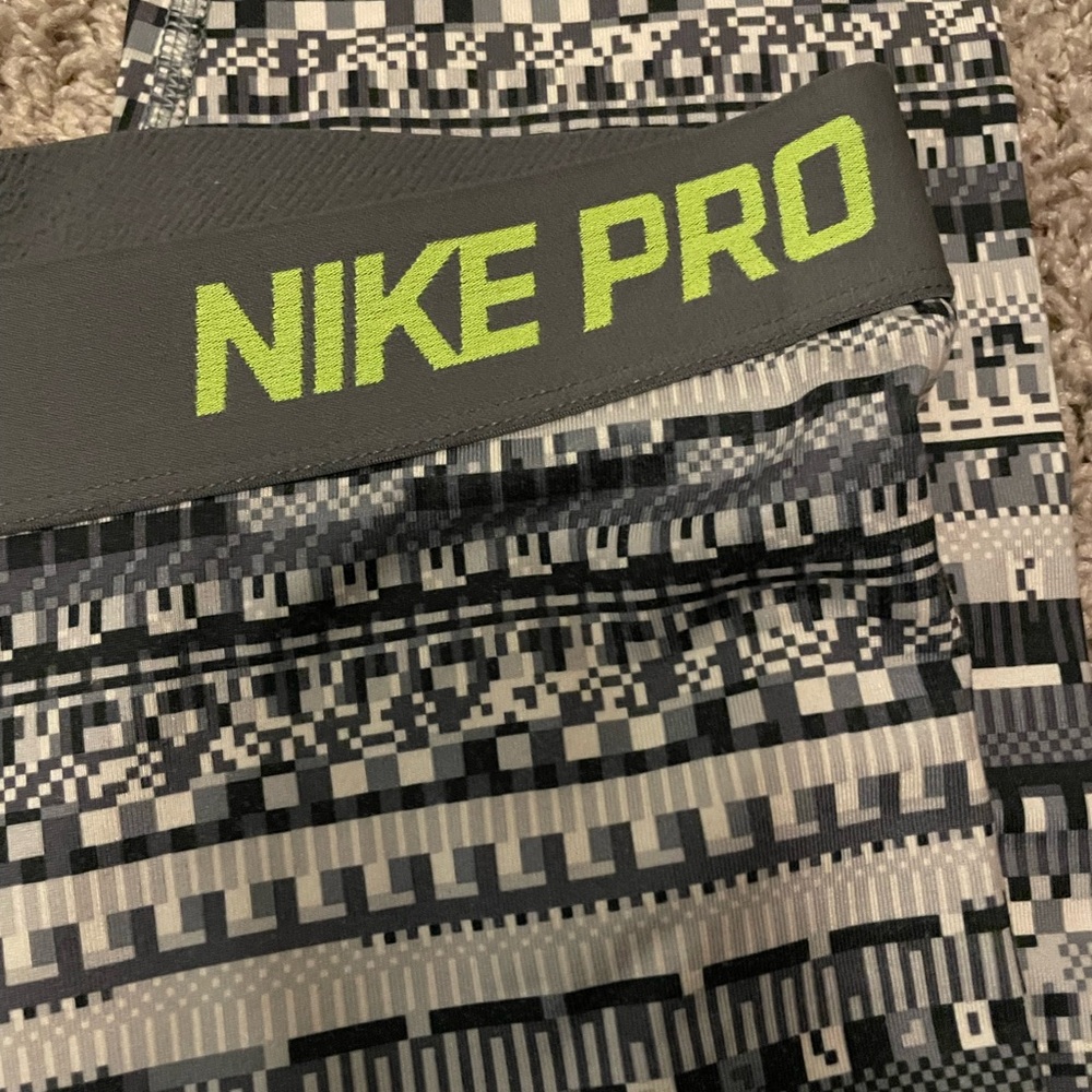 Nike Pro Print Leggings - image 5